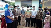 Wabup Ketapang Letakkan Batu Pertama Pendirian Masjid Al-Fatihah