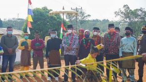 Wabup Ketapang Resmikan Masjid As-Salam di Desa Jago Bersatu