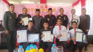 Bupati Kayong Utara Berikan Reward Kepada Anggota Polri