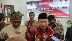 Wagub Kalbar Pastikan Perbaikan Jalan Provinsi di KKU Selesai 2023