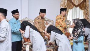 Wabup Resmi Lepas Kafilah Ketapang Untuk Mengikuti MTQ ke XXX Tingkat Provinsi Kalbar