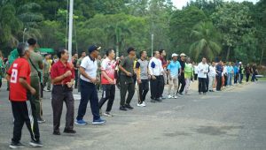 Sekda Ikuti Senam Kesegaran Jasmani 88 Kodim 1203 Ketapang