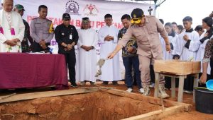 Sekda Ketapang Letakkan Batu Pertama Pembangunan Gereja Santa Maria Assumpa Tanjung