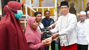 Asisten I Setda Hadiri Peringatan Nuzulul Quran Masjid Agung Al-Ikhlas Ketapang