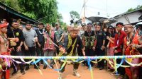 Hadiri Acara Adat Kolatn Kabarutn Sayak Rampang Padi, Sekda : Ketapang Terbuka Bagi Semua Suku