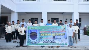 Wabup : Saya Harap Daging Hewan Qurban Ini Diberikan Ke Masyarakat Kurang Mampu Yang Tergolong 8 Asbab