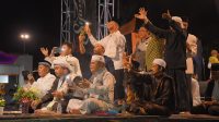 Bupati dan Wakil Bupati Hadir Di Tengah Ribuan Masyarakat Yang Padati Acara Kayong Utara Bersholawat