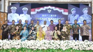 Bupati Dan Wabup Serta Sekda Ketapang Kompak Hadiri Pisah Sambut Dandim 1203 Dan Danlanal Ketapang