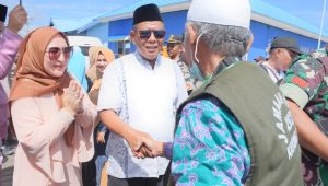 Bupati Citra Sambut Kepulangan Jama’ah Haji Asal Kayong Utara.