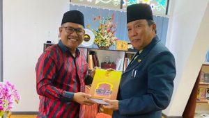 Pusat Sejarah Brunei Akan Kunjungi Makam Ratu Soraya Di Kayong Utara 