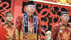 Mewakili Bupati, Asisten I Setda Ketapang Hadiri Penutupan MTQ XXXI Tingkat Provinsi Kalbar Di Sanggau