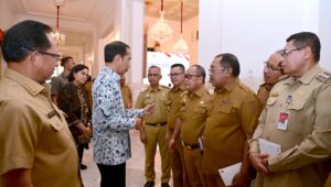 Pj Bupati Kayong Utara Ikut Mendengarkan Arahan Presiden RI di Istana Negara