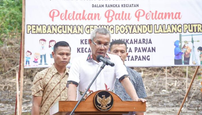 Hadiri Peletakan Batu Pertama Posyandu Lalang Putri, Bupati Ketapang Ajak Semua Pihak Perangi Stunting