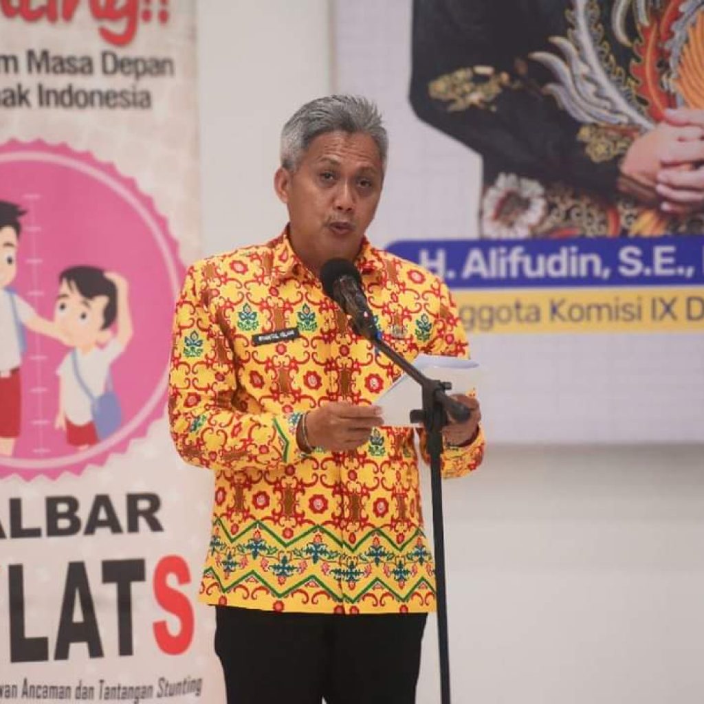 Asisten II Setda Membuka Sosialisasi Penguatan Program Bangga Kencana Oleh BKKBN