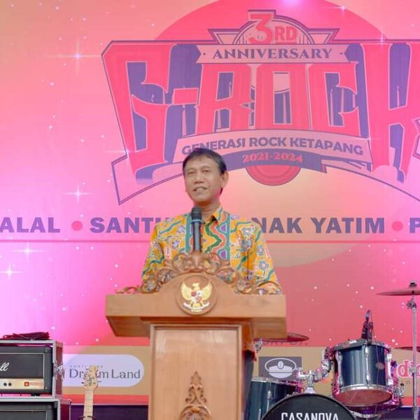 Mewakili Bupati Ketapang Hadiri Anniversary Dan Halal Binhalal Generasi Rock Ketapang