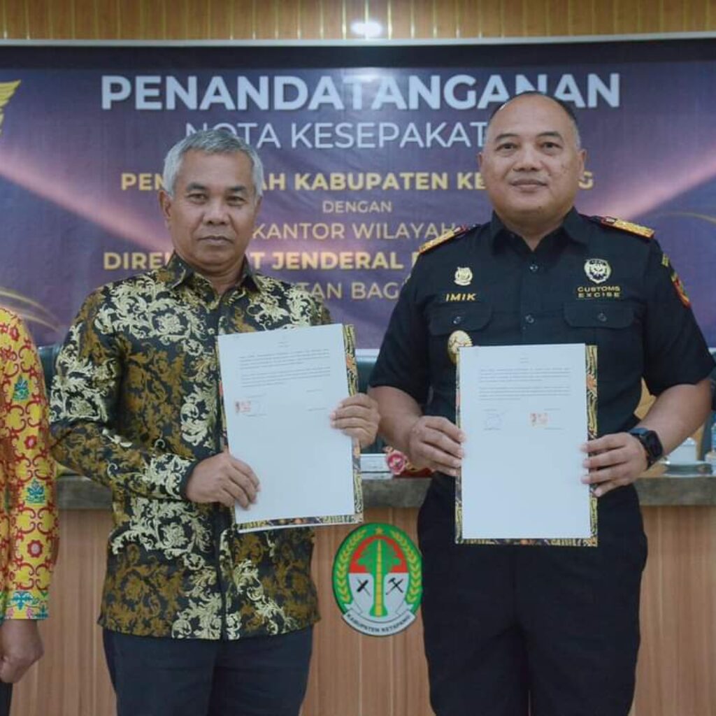 Pemkab Ketapang Lakukan MOU Dengan Dirjen Bea Dan Cukai Kalimantan Barat Terkait  Pelayanan Publik