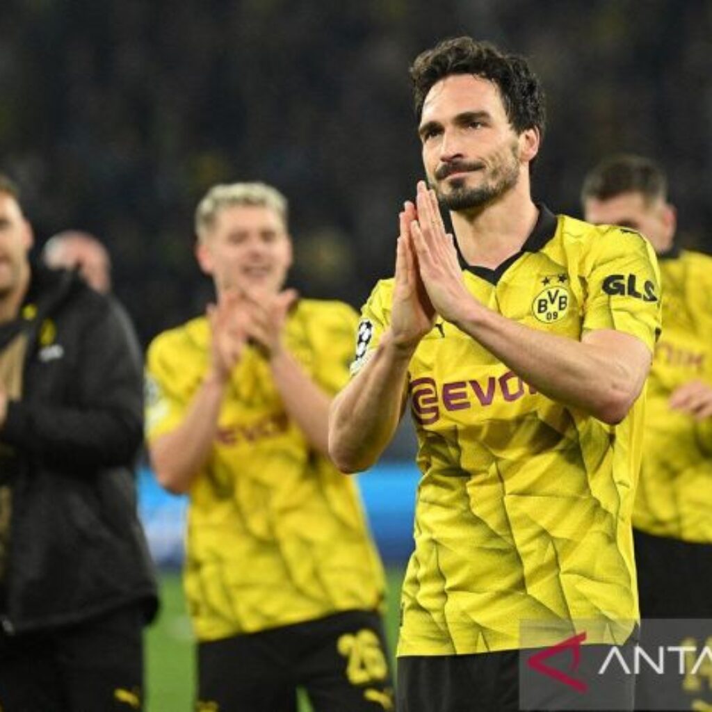 Liga Jerman Dortmund Bantai Freiburg Empat Gol