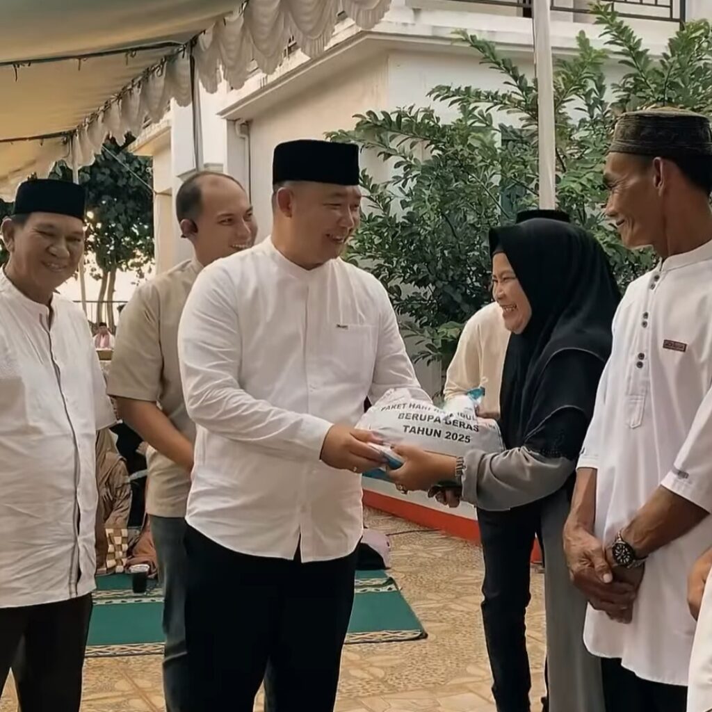 Bupati Ketapang Buka puasa Bersama masyarakat Kendawangan