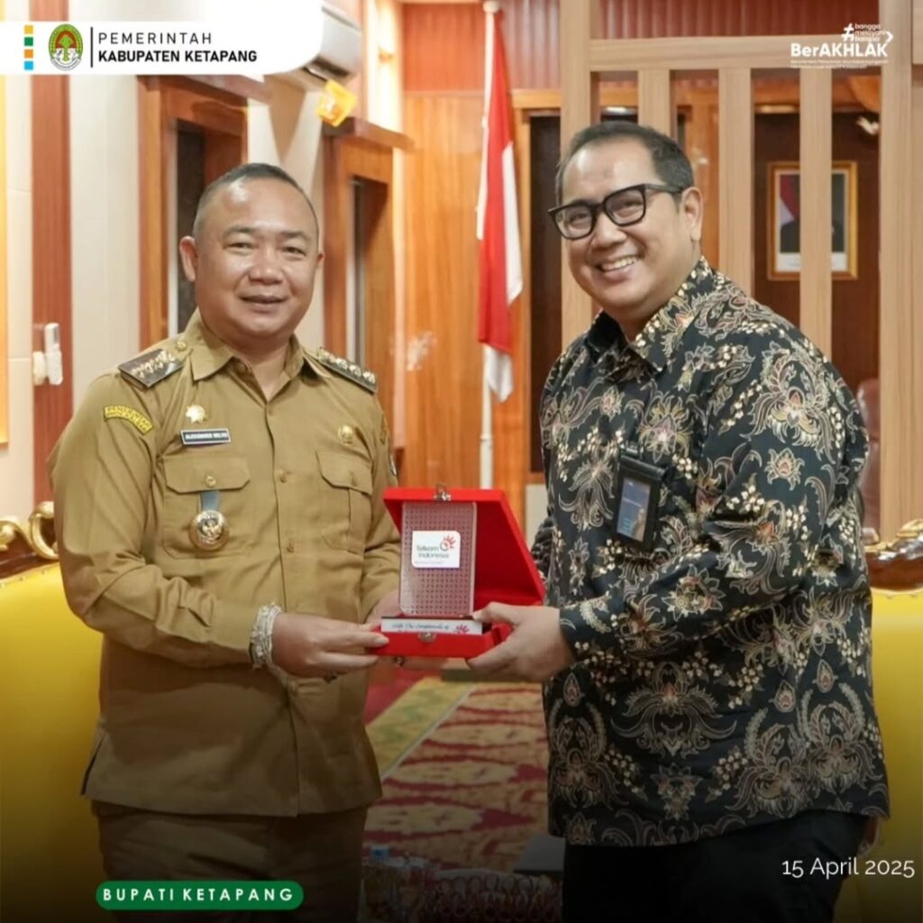 Bupati Ketapang Menerima Kunjungan Audensi Dari PT. Telkom Indonesia 
