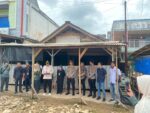 Tegas dan Humanis! Polres Tulang Bawang Amankan Eksekusi Perkara Perdata di Rawajitu Selatan