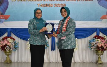 TP PKK Provinsi Kalimantan Barat Tinjau Kinerja 100 Hari PKK Kayong Utara