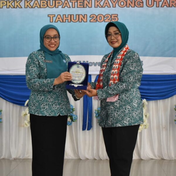 TP PKK Provinsi Kalimantan Barat Tinjau Kinerja 100 Hari PKK Kayong Utara