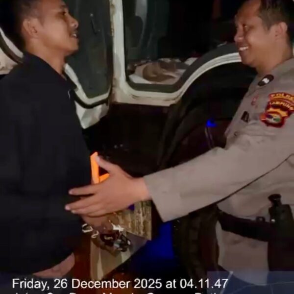 Bantu Warga di Jam Rawan, Polres Lampung Tengah Tunjukkan Quick Response Melalui Layanan Kepolisian 110