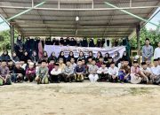 DWP Kayong Utara Gelar Bazar Sembako Murah dan Berbagi Takjil di Ponpes Darul Hikam Sukadana