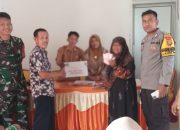 Babinsa Koramil 404-05/Tanjung Enim Kawal Penyaluran BLT Dana Desa, Wujudkan Bantuan Tepat Sasaran