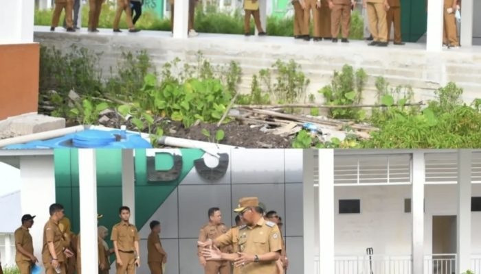 Pastikan Progres Pembangunan Fasilitas Kesehatan, Wabup Amru Tinjau Labkesda dan Gedung PICU–NICU RSUD