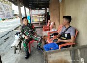 Koptu Ridwan Komsos dengan Warga Desa Penyandingan, Imbau Jaga Kesehatan