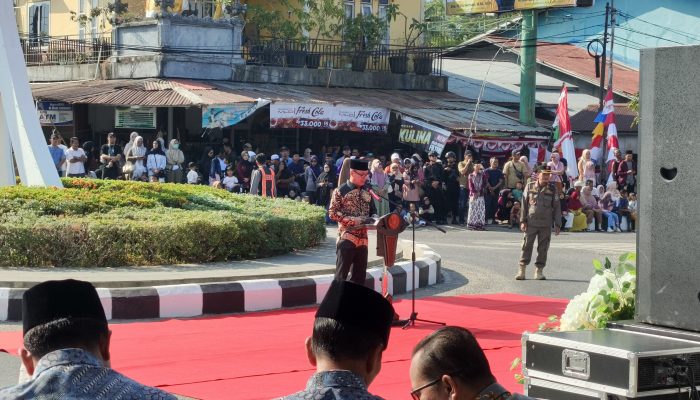 Pawai Ta’aruf Mobil Hias MTQ XXXIV, Satukan Keberagaman Kalimantan Barat dalam Semangat Al-Qur’an